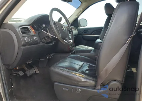 2008 Chevrolet Silverado K1500 из США, поврежденный, VIN 3GCEK13M98G181580